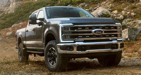 How The 2023 Ford F-Series Super Duty Flexes Hard With 1,200 LB-FT