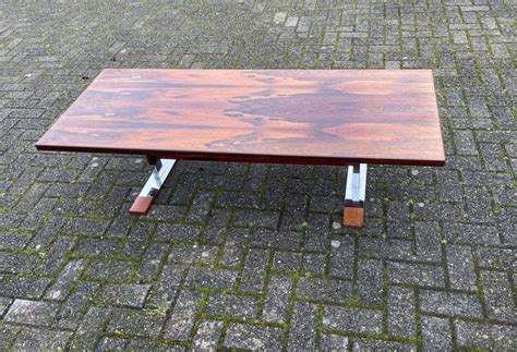 Unique Large Mid-Century Modern Wooden Coffee Table on Chrome Metal Sledge Feet For Sale at 1stDibs