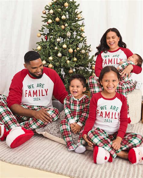 Matching Family Christmas Pajamas | The Children's Place