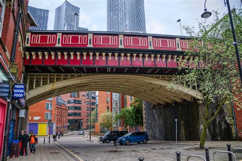 Deansgate Station Rail Bridge (Manchester, 1849) | Structurae