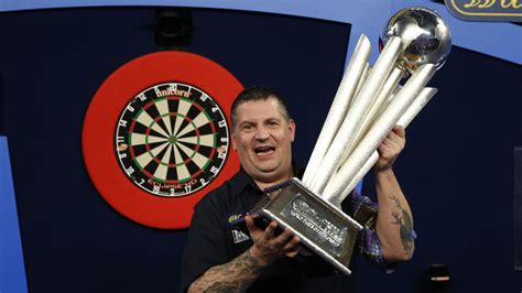 Gary Anderson defends darts world title - Eurosport