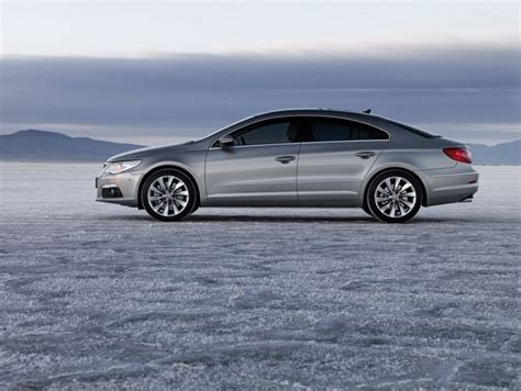 Volkswagen Passat CC - Car Body Design