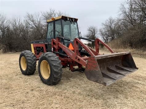 Versatile 276 II Bi-Directional 4WD Tractor BigIron Auctions