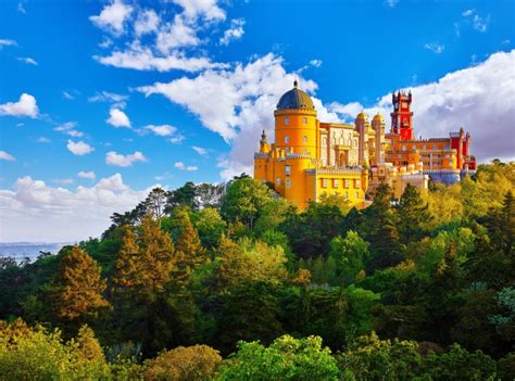 Sintra: The amazing history of the Pena Palace in Portugal