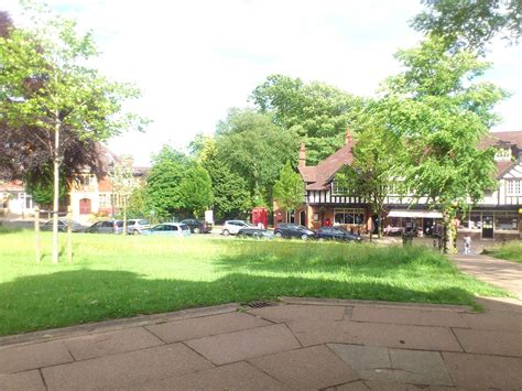 A Brummie's Guide to Birmingham: Bournville Village Green