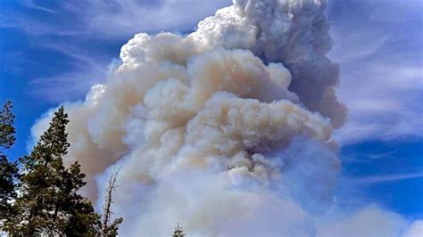 New evacuation warnings as the Dixie Fire continues to grow on Wednesday