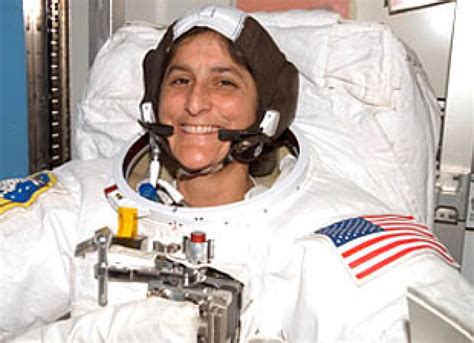 ️ Sunita viliam. International Space Station: Live Inside Space Station ...