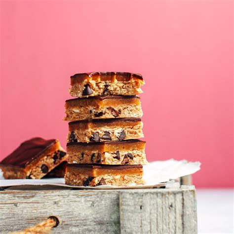 Oatmeal Chocolate Chip Caramel Protein Bars - Full of Plants