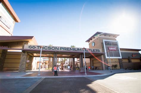 Outlet mall to provide free concerts every Saturday | News | tucsonlocalmedia.com