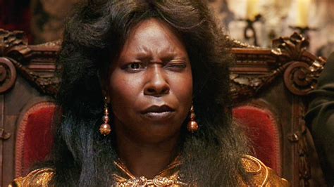 Whoopi Goldberg as Oda Mae Brown | Whoopi goldberg, Ghost movies, Migraine