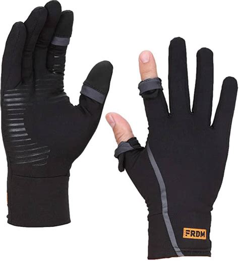 15 Best Photography Gloves 2021 (Read Before You Buy!)