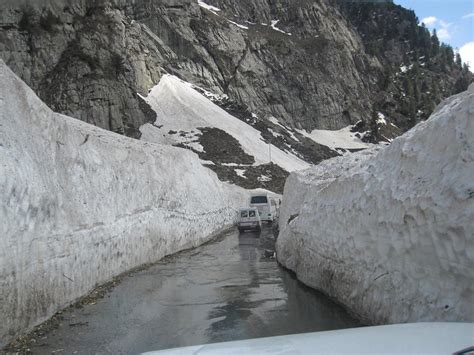 Sonmarg Road on 5th April 2012 - India Travel Forum | IndiaMike.com