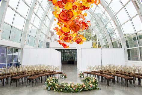 Amber + Chris :: Chihuly Garden and Glass Wedding Photos :: Hotel ...