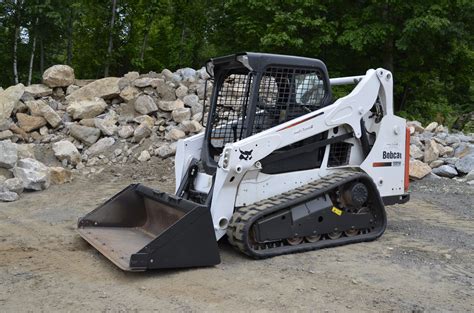 Bobcat_T590_Rental-Thumbnail - Arnold's Equipment Rentals