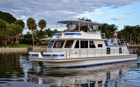 The Return of Gibson Houseboats | Quimby's Cruising Guide