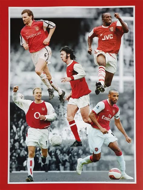 Arsenal Legends unsigned Photo.