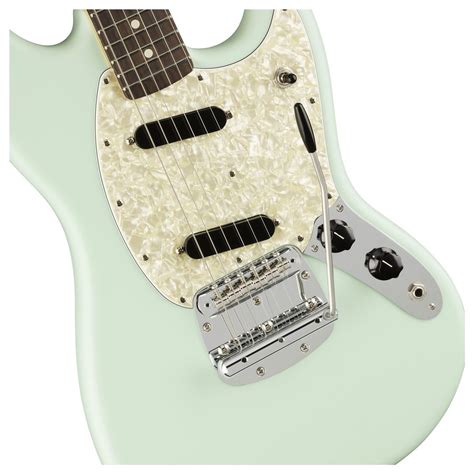 Fender American Performer Mustang, Satin Sonic Blue at Gear4music