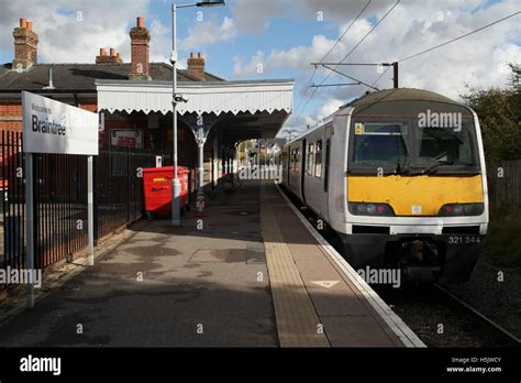 Braintree railway station hi-res stock photography and images - Alamy