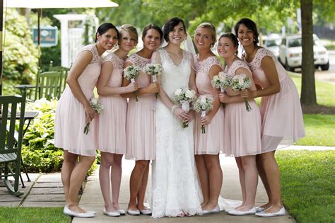 A Romantic Vintage-Inspired Vandiver Inn Wedding — The Overwhelmed ...