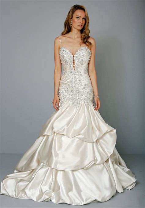 Really Expensive Long Wedding Dresses With Bling Design