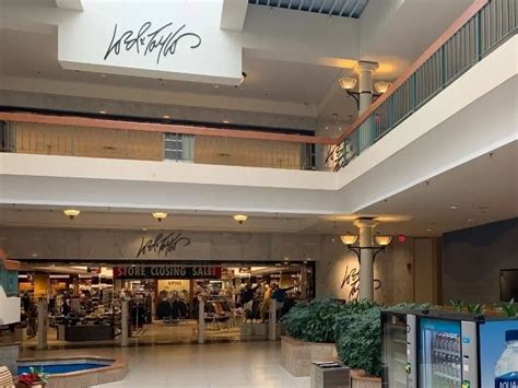 Long-Closed Woodbridge Mall Lord & Taylor Declared Redevelopment Zone ...