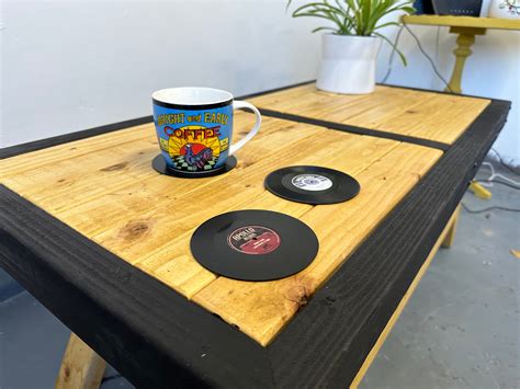 Handmade Rustic Coffee Table - Antique Pine – PorterBars