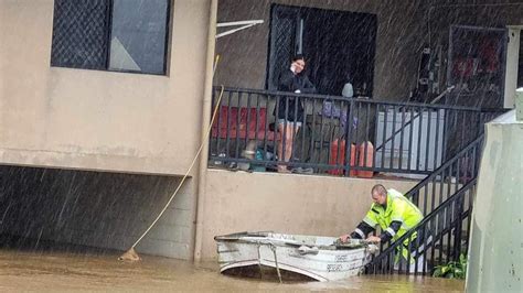 Latest on Ex-Tropical Cyclone Jasper: Homes inundated with water | The ...