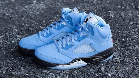 Sneakers Release – Jordan 5 Retro SE “UNC” Men’s Shoe Launching 3/4