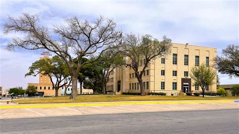 160 Howard County - 254 Texas Courthouses