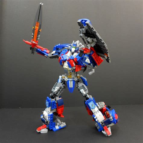 Alanyuppie's LEGO Transformers: LEGO The Last Knight Optimus Prime ! Part 3 of 3: More photos of ...