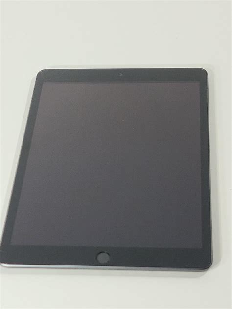 APPLE IPAD A2603 - 9TH GEN Good | Buya