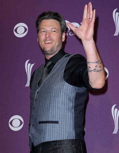 Blake Shelton Picture 40 - 2012 ACM Awards - Arrivals