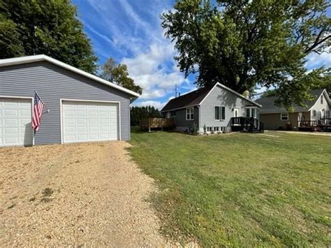 Mapleton, MN Real Estate - Mapleton Homes for Sale | realtor.com®