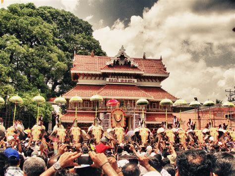 Thrissur Pooram | Kerala