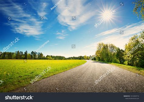 160,291 Car Image Sunny Day Royalty-Free Photos and Stock Images | Shutterstock