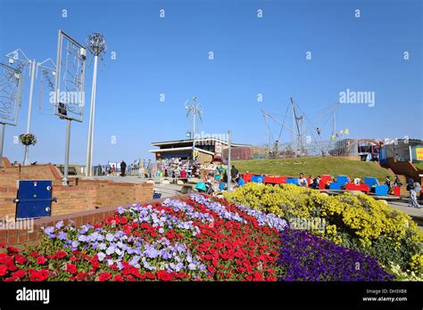 Mablethorpe beach seafront hi-res stock photography and images - Alamy