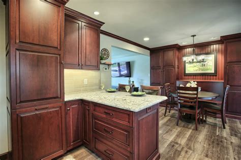 2021 Kitchen Cabinet Trends by Kountry Kraft Custom Cabinets