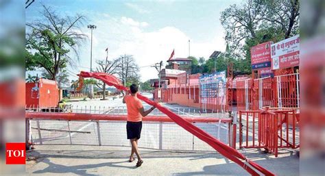 Unlocking temples in Prayagraj | Prayagraj News - Times of India