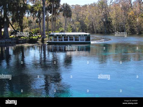 Glass bottom boats at Silver Springs State Park Florida Stock Photo - Alamy