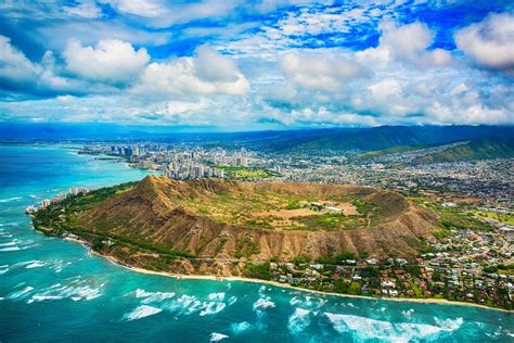 Is October a Good Time to Go To Hawaii? - The Family Vacation Guide