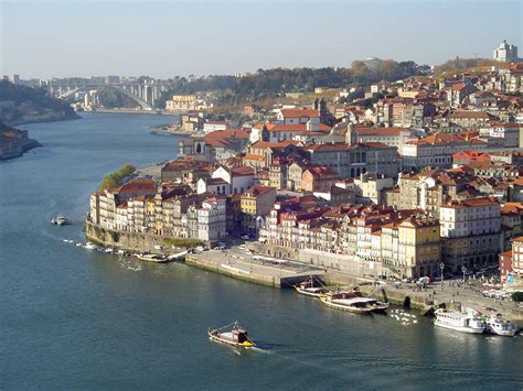 File:Porto Ribeira.jpg