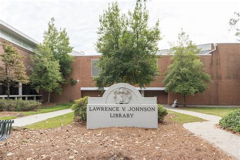 Kennesaw State University L.V. Johnson Library - Sizemore Group