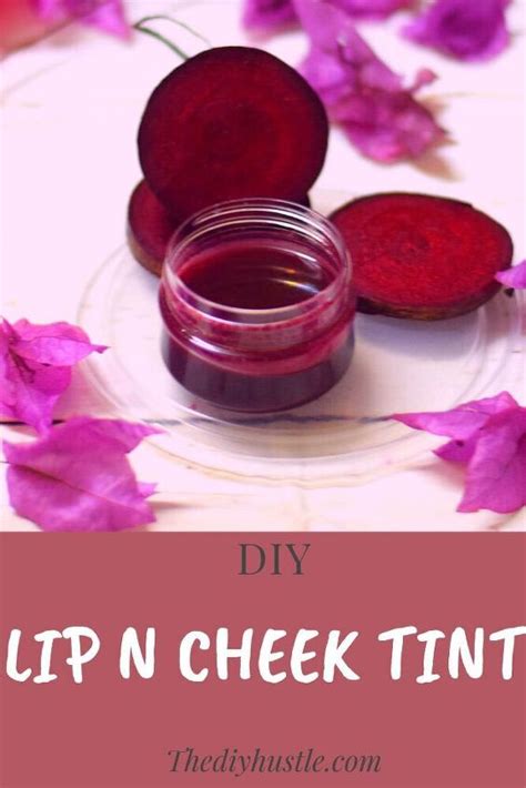 DIY Lip and Cheek Tint | DIY Lip Balm | Beetroot Lip Stain | Upstyle