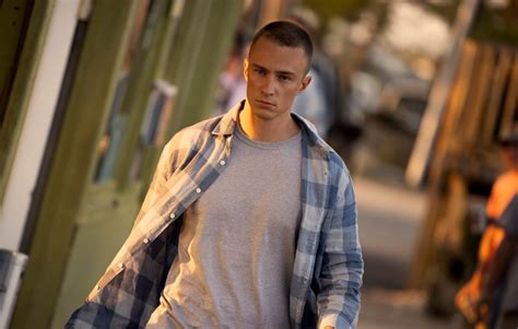 Outer Banks: Rafe Cameron's Buzz Cut Is the Star of Season 3 | POPSUGAR ...