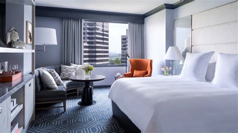 Atlanta Hotel Suites & Rooms | Luxury Accommodations | Four Seasons