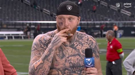 Maxx Crosby Smoked Celebratory Cigar on Postgame Set After Raiders ...