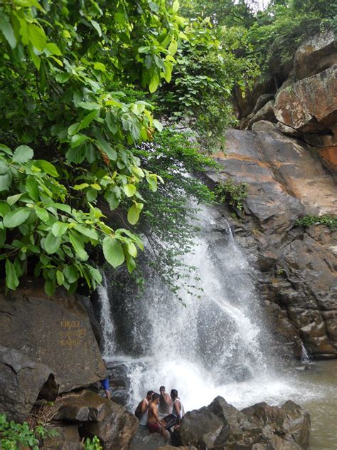 Orissa Tourism Places : An Inside View: Phurlijharan Waterfall - Bhawanipatna - Kalahandi - Odisha