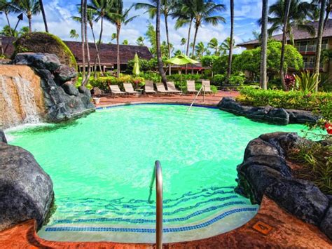 9 Most Affordable Beach Resorts in Hawaii (Budget Friendly!) – Trips To ...