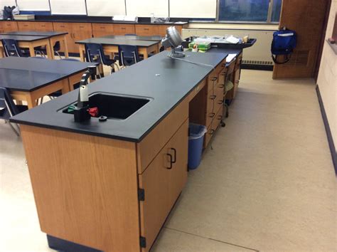 Longo Renovates Science Lab Classrooms at NJ Middle School | Longo Labs