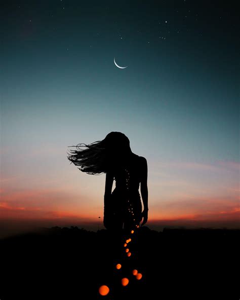 Girl Sad Lonely Wallpapers - Top Free Girl Sad Lonely Backgrounds - WallpaperAccess